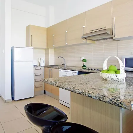 Apartamento Too Coool Coralli Protaras