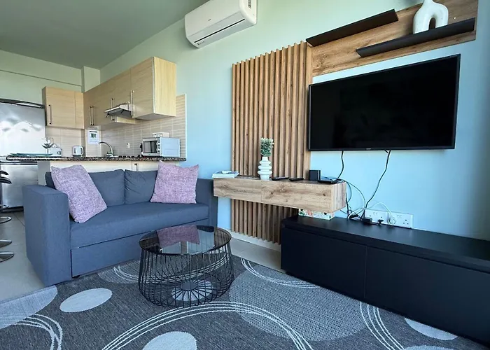 Too Coool Coralli Protaras